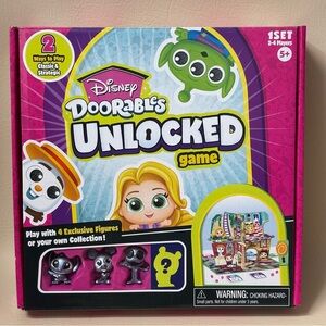Disney Doorables Unlocked
Board Game Toy With 4
Exclusive Figures New